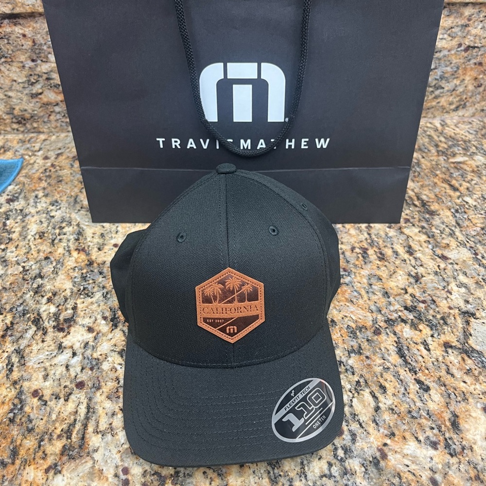 NWT Travis Mathew California Hat
